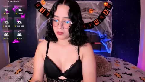 Snapshot of sweetanniie_ chatting on October 9, 2025, 4:54 am Annie online show from October 9, 2025, 4:54 am