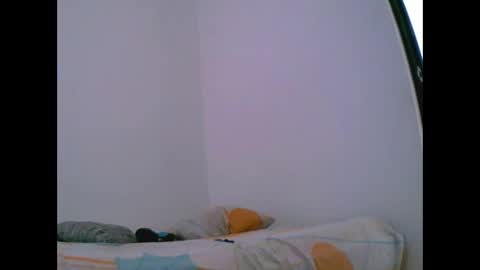 Snapshot of sweetapril_1991 chatting on September 14, 2025, 7:02 pm sweetapril_1991 online show from September 14, 2025, 7:02 pm