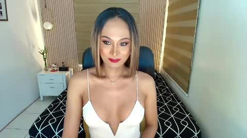 Snapshot of sweetasianlovemarie chatting on May 15, 2026, 2:24 pm BEA sweetgirl online show from May 15, 2026, 2:24 pm