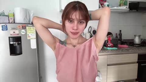 SweetAura0 0  online show from February 25, 2026, 3:32 pm