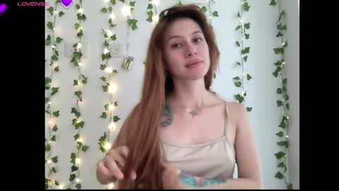 Snapshot of sweetaura0_0 chatting on May 14, 2026, 11:17 am SweetAura0 0 online show from May 14, 2026, 11:17 am