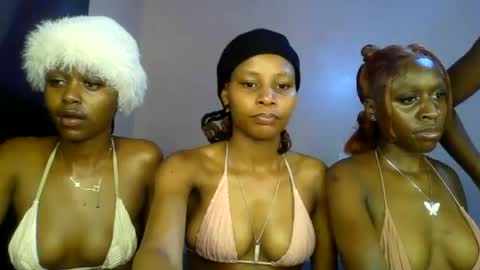 Snapshot of sweetbaby_30 chatting on July 7, 2026, 3:31 am Sweetbaby 30 online show from July 7, 2026, 3:31 am