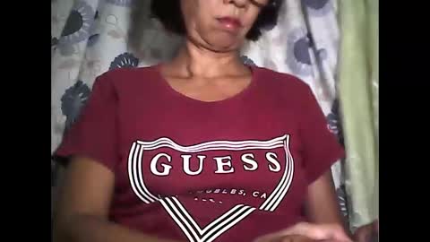 Snapshot of sweetbella24 chatting on October 11, 2025, 12:58 pm im anne online show from October 11, 2025, 12:58 pm