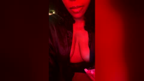 Snapshot of sweetberryxo chatting on March 23, 2026, 4:38 am The RealSweetBerry online show from March 23, 2026, 4:38 am