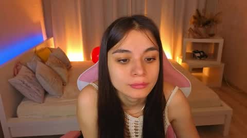Kim online show from May 6, 2026, 1:36 am