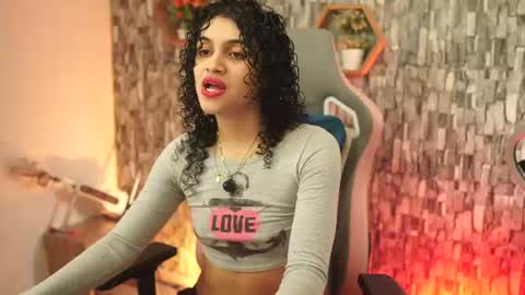 Salom independent model online show from July 22, 2026, 8:11 pm