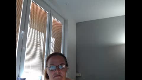 Snapshot of sweetboobs85h chatting on August 3, 2026, 9:04 am Sweetboobs85h online show from August 3, 2026, 9:04 am