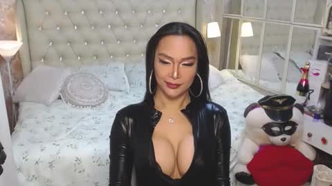 Carla online show from January 7, 2025, 4:18 am