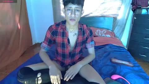 Cameron Alejandro online show from September 27, 2025, 6:02 pm