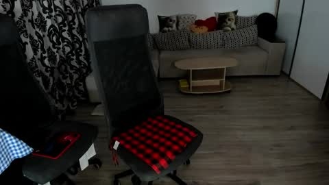 Charlotte online show from March 17, 2026, 10:02 pm