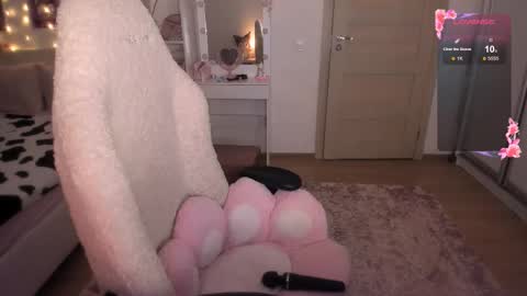 Lisa online show from September 27, 2025, 6:46 pm