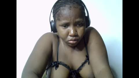 sweetcoochiex online show from June 24, 2026, 11:37 pm