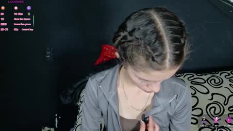 sweetdam12 online show from November 8, 2025, 7:23 pm