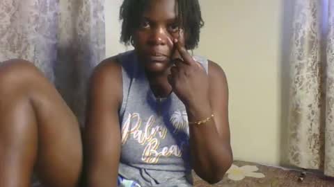 Snapshot of sweetdarkskin chatting on April 8, 2026, 11:32 am CLARIS online show from April 8, 2026, 11:32 am