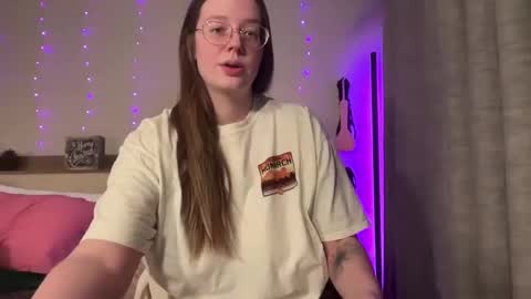 Delilah Samson online show from December 5, 2024, 4:09 am