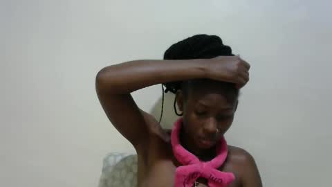 sweetDee online show from February 15, 2025, 5:51 am