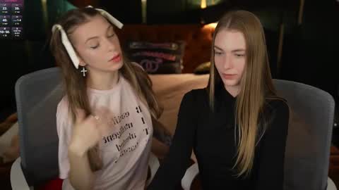 Snapshot of sweetdesiree_ chatting on October 15, 2025, 11:27 pm Amelia online show from October 15, 2025, 11:27 pm