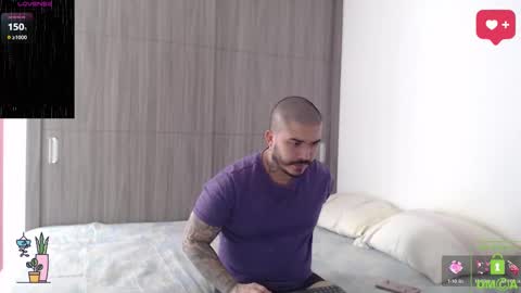         online show from September 28, 2025, 2:55 pm