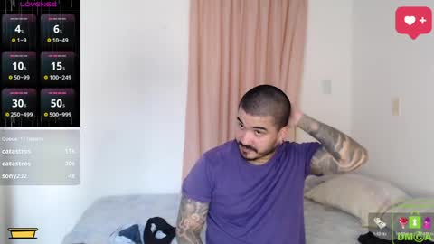 Snapshot of sweetdesires_ chatting on April 29, 2026, 5:52 pm online show from April 29, 2026, 5:52 pm