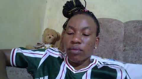 sweetdiva2012 online show from December 2, 2024, 7:03 am