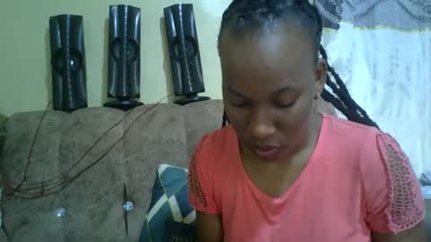 sweetdiva2012 online show from November 1, 2025, 6:15 am