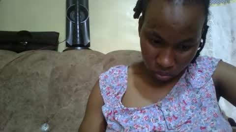 sweetdiva2012 online show from December 5, 2025, 12:14 pm