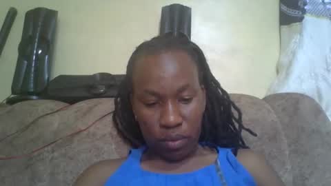 sweetdiva2012 online show from January 13, 2026, 7:46 am