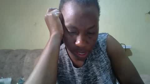 sweetdiva2012 online show from March 20, 2026, 5:12 am