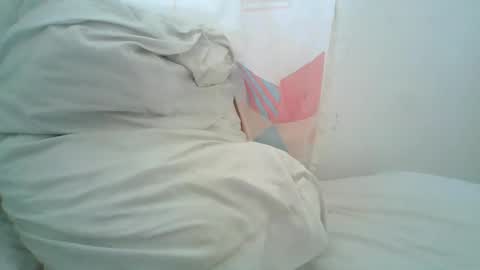 Sweet Doll online show from July 24, 2026, 12:25 pm