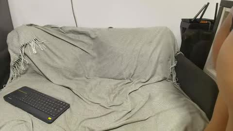 Snapshot of sweetdyzy chatting on October 8, 2025, 6:38 pm Sweet Dyzy online show from October 8, 2025, 6:38 pm