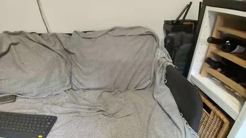 Snapshot of sweetdyzy chatting on October 19, 2025, 7:20 am Sweet Dyzy online show from October 19, 2025, 7:20 am