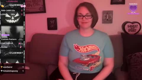 Snapshot of sweeteileen887 chatting on October 21, 2025, 6:25 am Eileen online show from October 21, 2025, 6:25 am