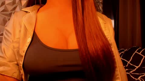sweetest_one4 online show from April 22, 2026, 10:17 am