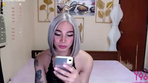 sweetkatniss online show from September 18, 2025, 2:35 am