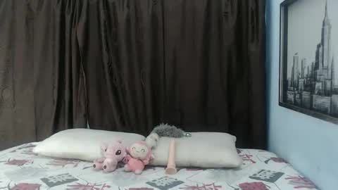 sweetevil19 online show from February 13, 2025, 3:07 am