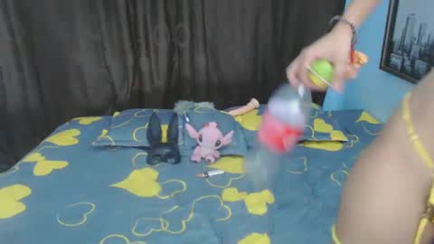 sweetevil19 online show from March 6, 2025, 3:13 am