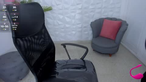 Fabiana online show from December 3, 2024, 7:00 pm