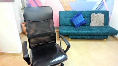 Fabiana online show from December 11, 2024, 6:52 pm