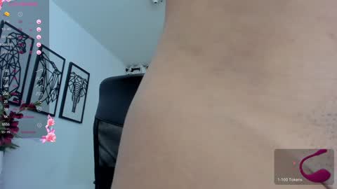 Fabiana online show from December 18, 2024, 10:02 pm