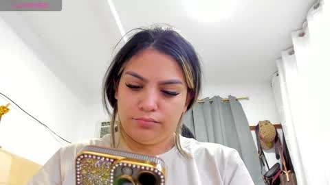 Fabiana online show from December 23, 2025, 3:37 am