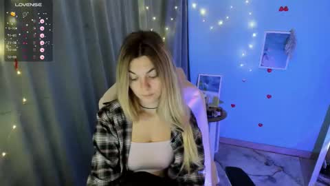 Snapshot of sweetfoyou chatting on September 21, 2025, 5:42 am sweetfoyou online show from September 21, 2025, 5:42 am