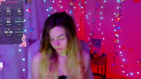 sweetfoyou online show from June 24, 2026, 5:39 am