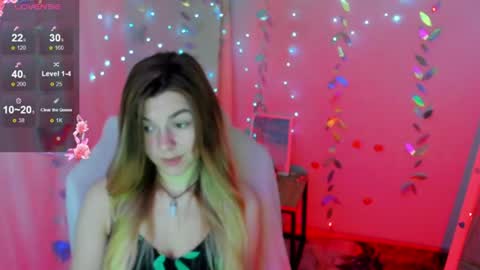 sweetfoyou online show from June 25, 2026, 6:07 am