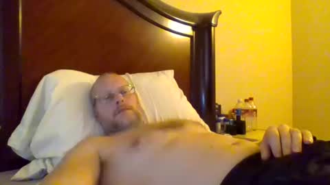 Snapshot of sweetg233 chatting on January 28, 2025, 5:24 pm sweetg233 online show from January 28, 2025, 5:24 pm