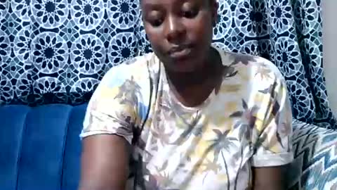 sweetgal11 online show from July 7, 2026, 7:34 am