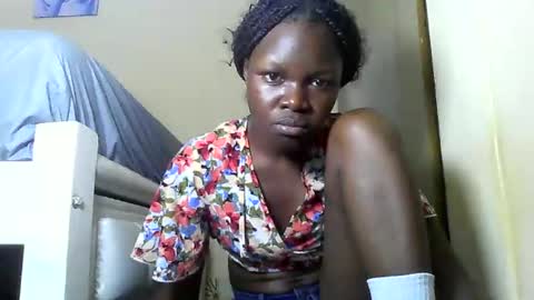 EUNICE online show from April 4, 2026, 9:56 pm