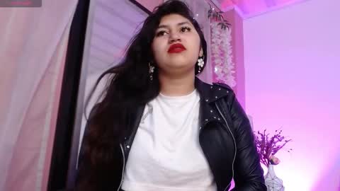 Snapshot of sweetgh_ chatting on September 21, 2025, 11:34 am  Sweet online show from September 21, 2025, 11:34 am