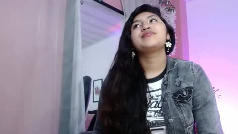 Snapshot of sweetgh_ chatting on September 23, 2025, 11:24 am  Sweet online show from September 23, 2025, 11:24 am