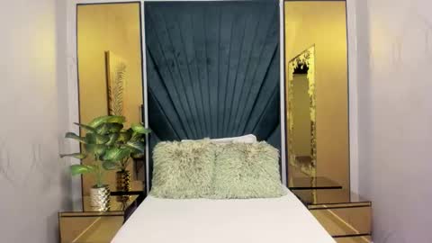 MIA  online show from October 22, 2025, 8:25 am