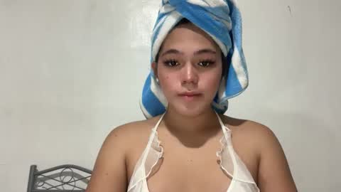 Ayesha online show from October 19, 2025, 10:27 am